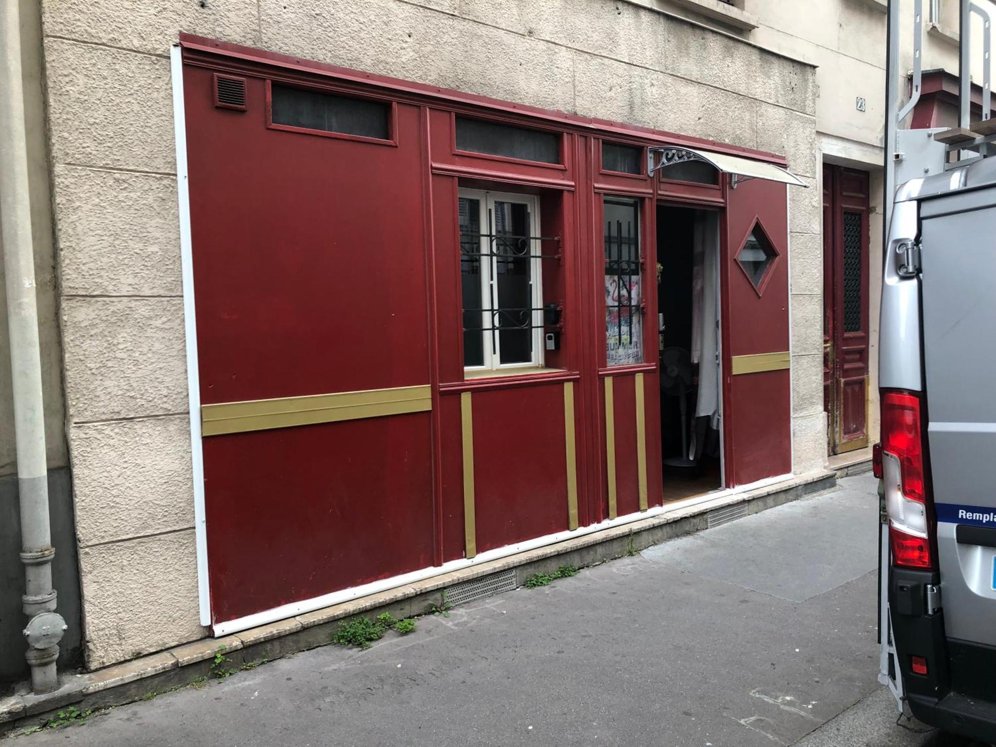 Guesthouse Familial Pour 2,3,4 Personnes De 44M2- Accessible Handic -Rez De Chaussee-Vues Sur Rue Et Patio Prive - Sejour, Chambre Separee-Cuisine,Salle De Bain,Lit Double Et Canape-Lit 2Pers-Entree De La Rue Berzelius-5 Minutes Du Metro Brochant-Lig Paris Ngoại thất bức ảnh