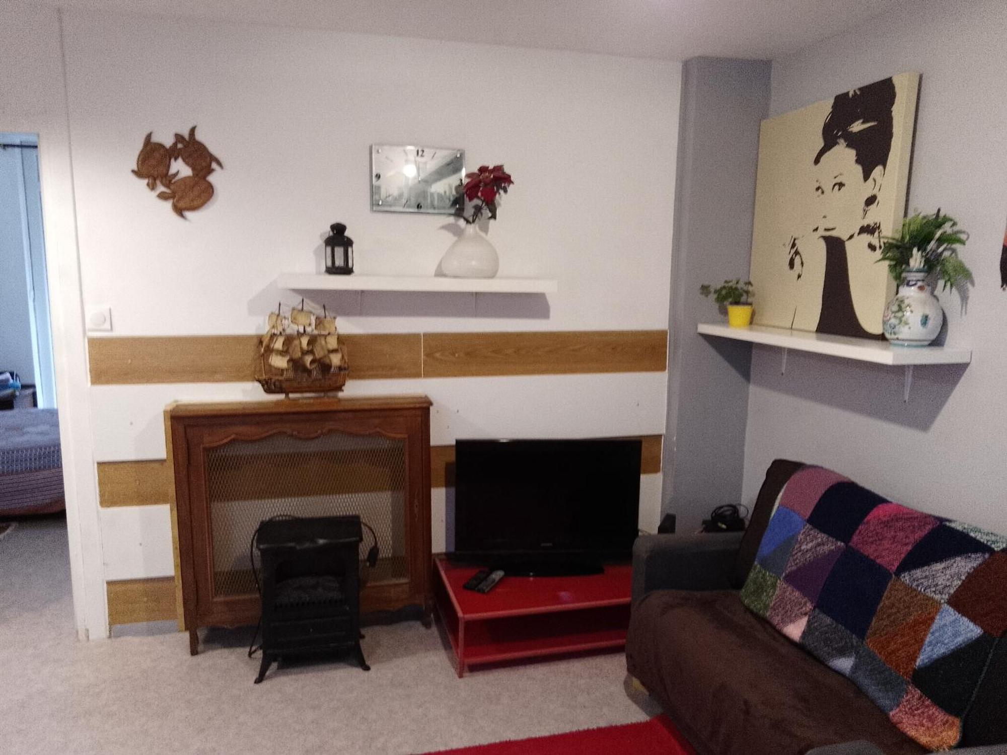 Guesthouse Familial Pour 2,3,4 Personnes De 44M2- Accessible Handic -Rez De Chaussee-Vues Sur Rue Et Patio Prive - Sejour, Chambre Separee-Cuisine,Salle De Bain,Lit Double Et Canape-Lit 2Pers-Entree De La Rue Berzelius-5 Minutes Du Metro Brochant-Lig Paris Ngoại thất bức ảnh